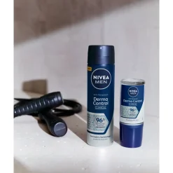 NIVEA Men Deodorant Roller Derma Dry Control 50 ml