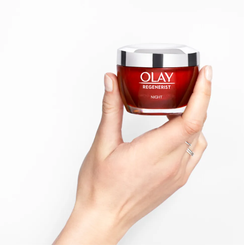 Olay Regenerist Whip Dagcrème SPF30 en Nachtcrème Pakket