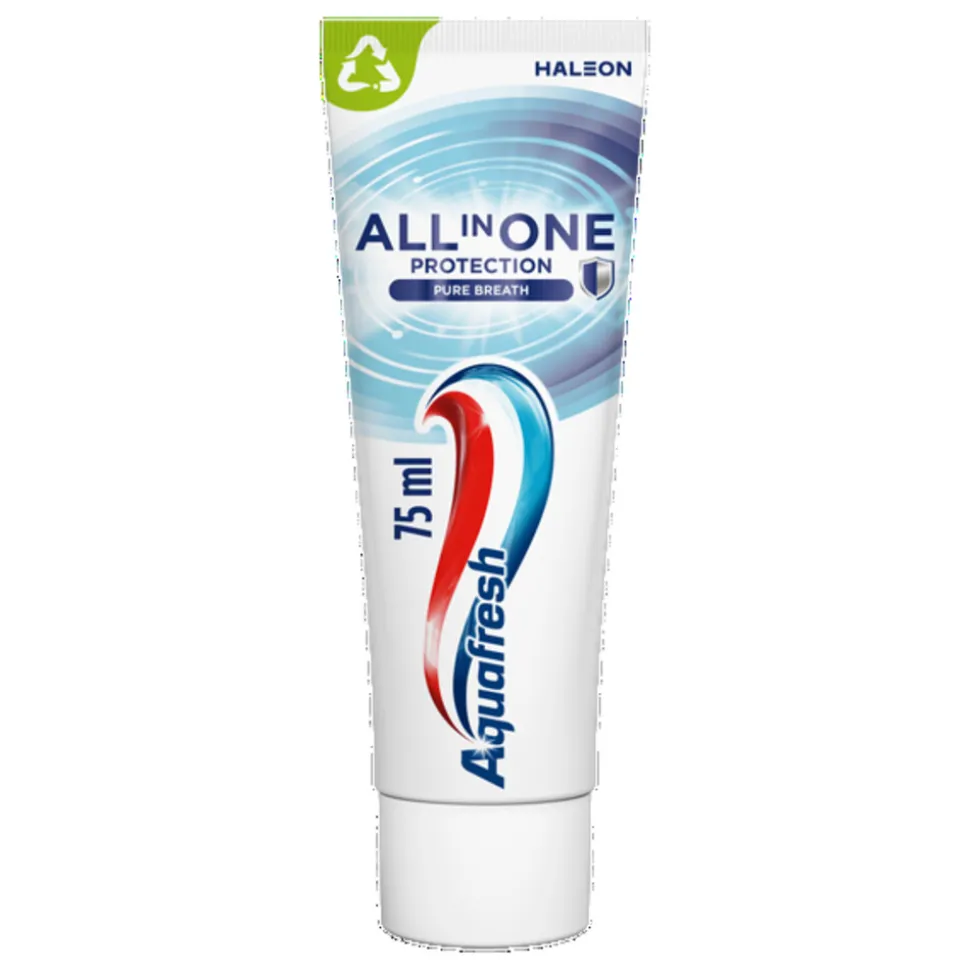 3x Aquafresh Tandpasta All-in-One Protection Pure Breath 75 ml