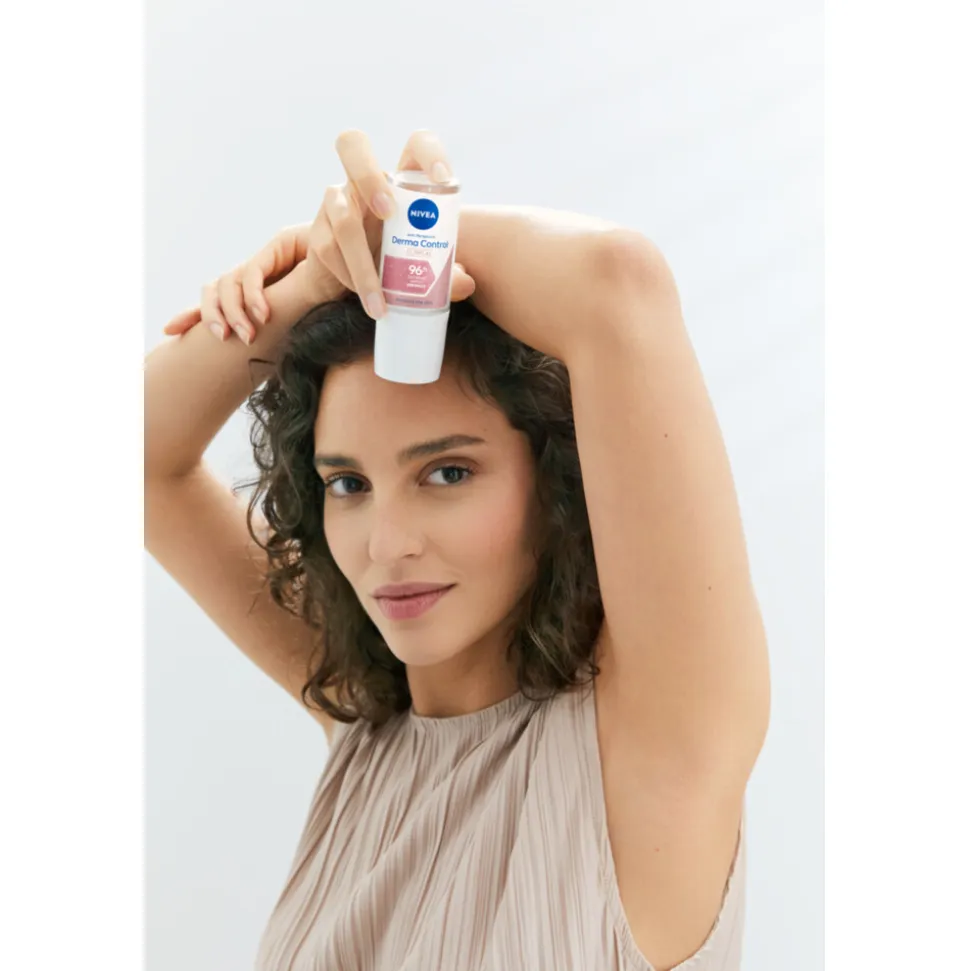 6x NIVEA Anti- Transpirant Roller Derma Dry Control 50 ml